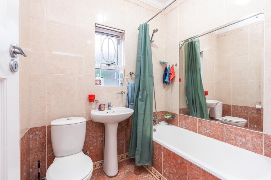 3 Bedroom Property for Sale in Brooklyn Western Cape